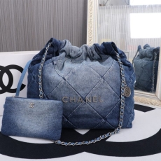 Chanel Shopping Bags